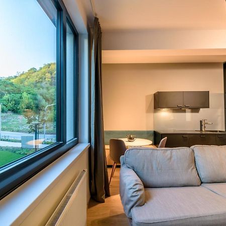 Bratislava Center, River Front, Private Parking Included Apartment Exterior photo