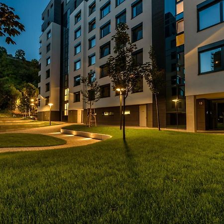 Bratislava Center, River Front, Private Parking Included Apartment Exterior photo